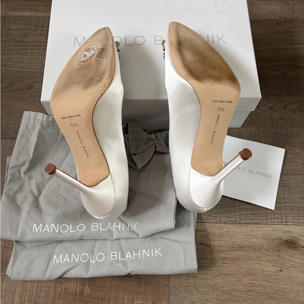 Manolo Blahnik - Picture 4 of 10